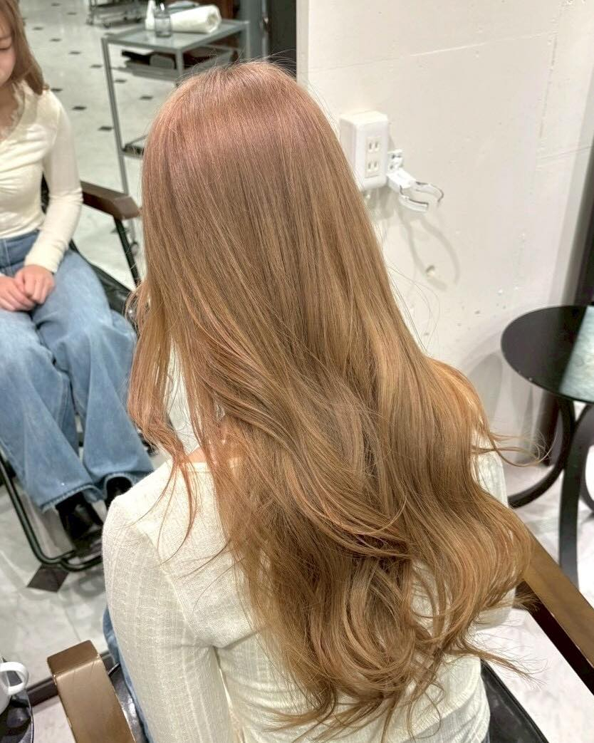 柔らかくて透明感たっぷりのヘーゼルベージュ🥯